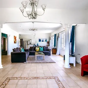 villa-anthea-1.comcaribbean.com/